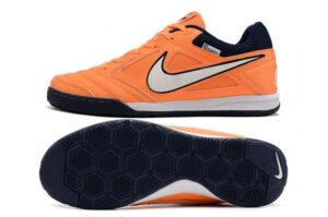 Nike Supreme x SB Gato